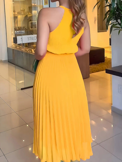 Claire | Elegantes Plissiertes Midikleid mit Stehkragen