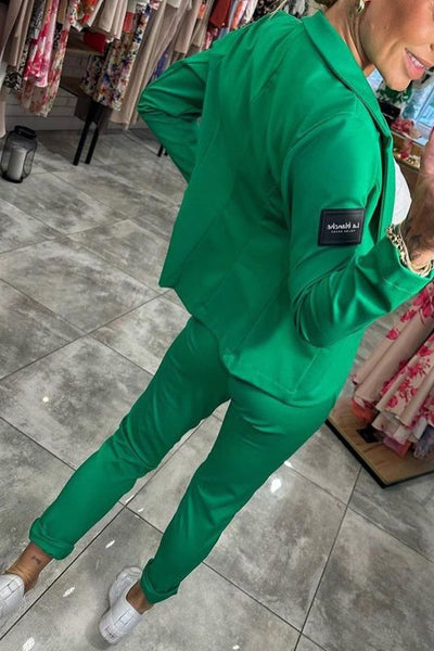 Neveah™ Mühelos Zusammenstellen