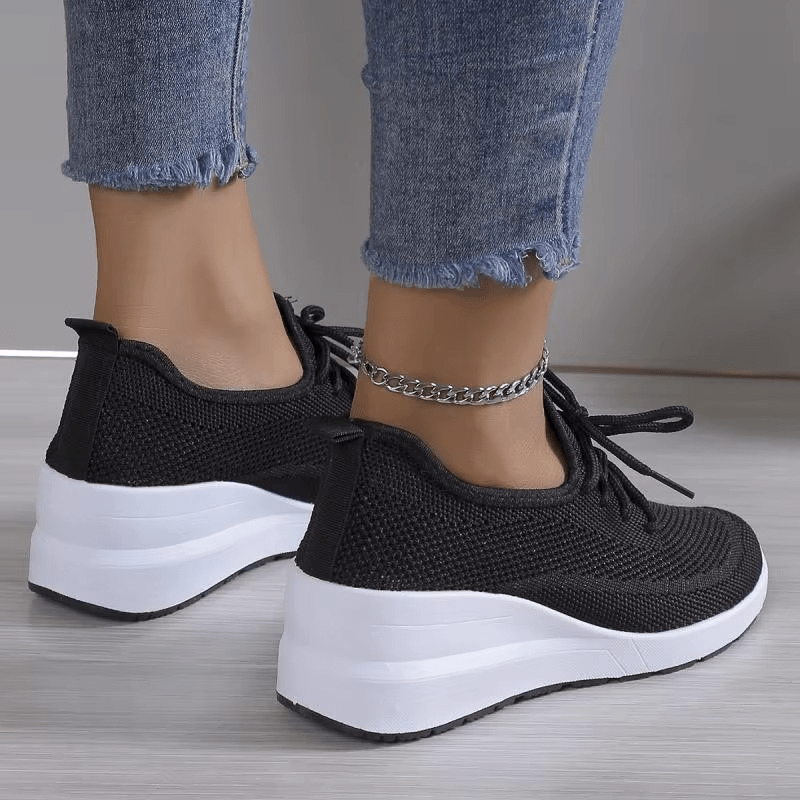 Laura - Bequeme Sneakers mit Memory Foam und stützender Sohle