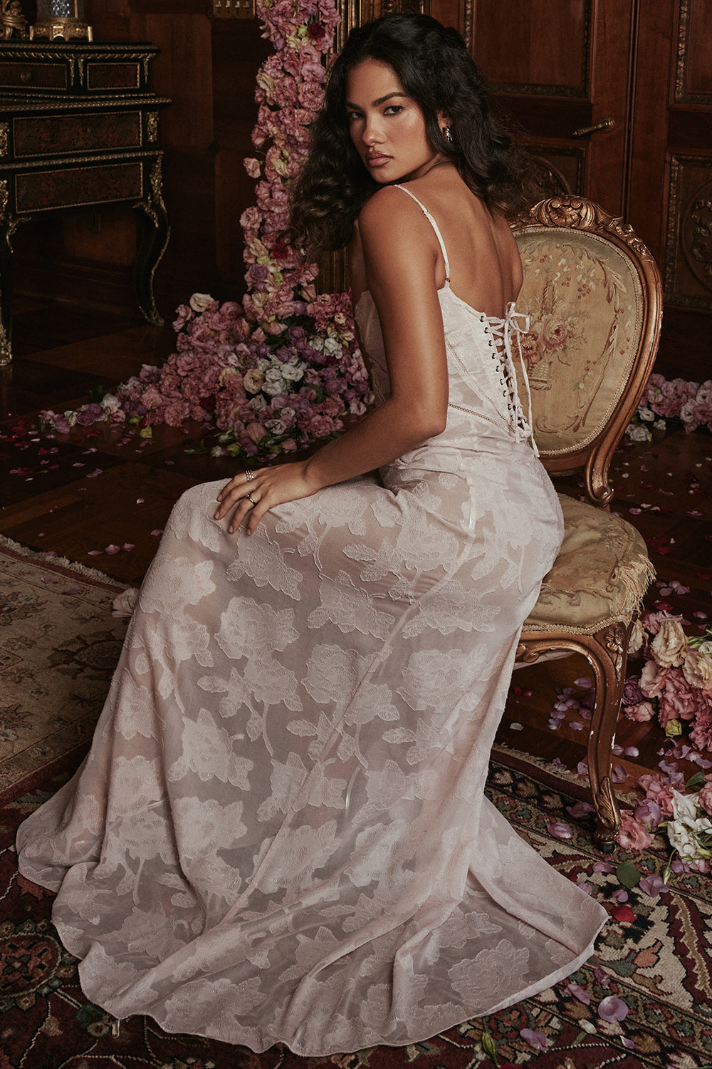 Paulette - Elegantes langes Kleid mit Korsett