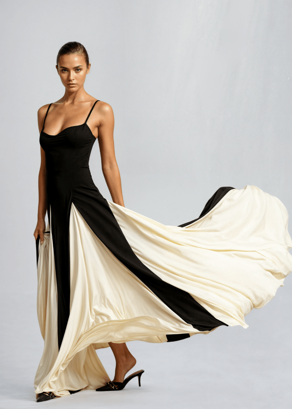 Loreen – Elegantes Maxikleid