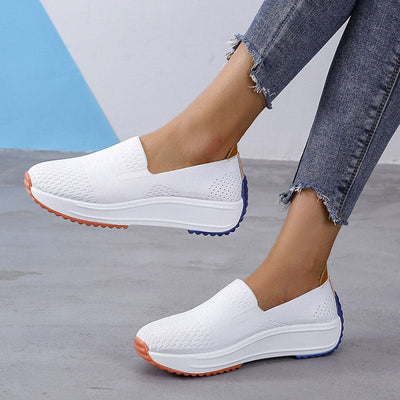 Luniva - Bequemer Mesh Sneaker mit Fußbett