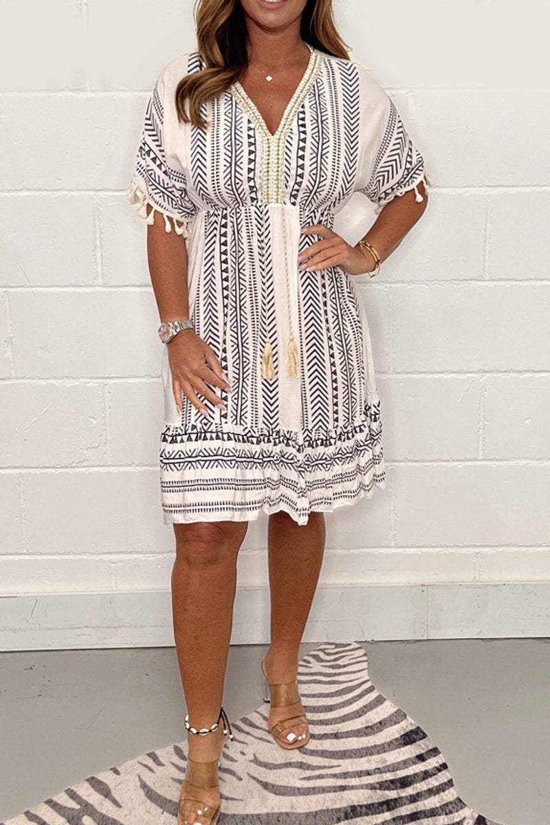 Nailah - Vintage Bohemian Kleid mit ethnischem Druck