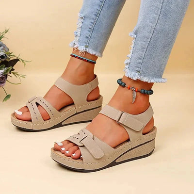 Nivara – Stilvolle Orthopädisch Sandalen
