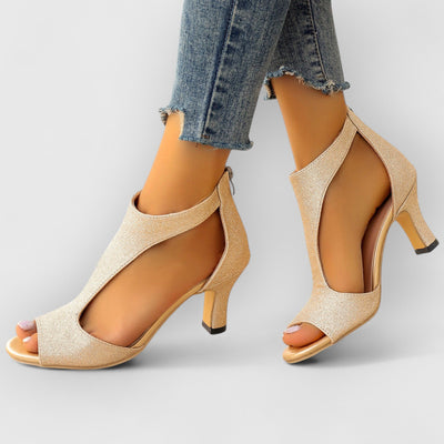 Nessa | Orthopädische Sandalen mit Absatz und Cut-Out