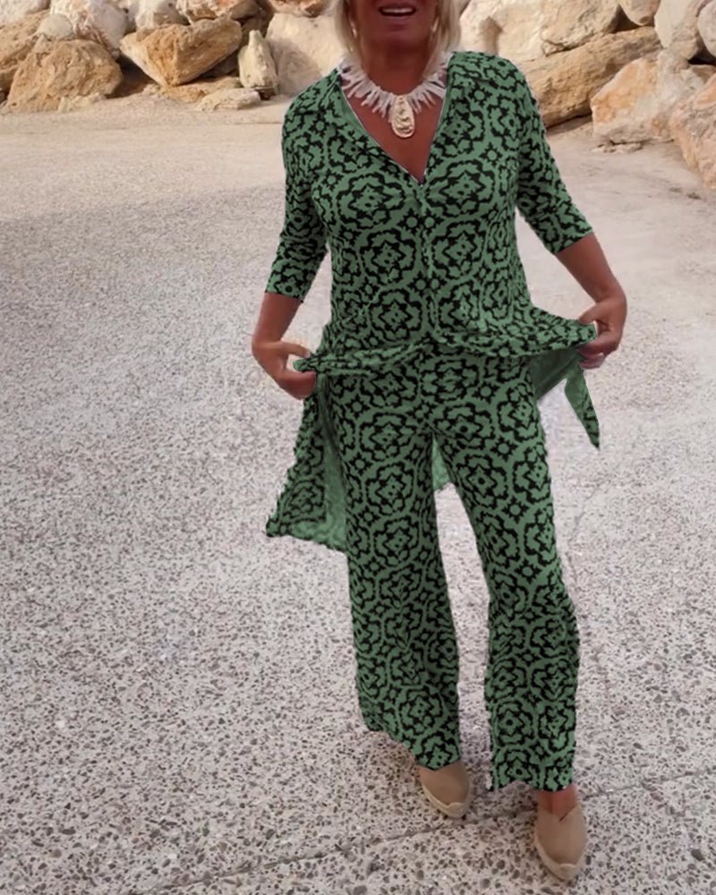 Rosa - Vintage Ensemble mit Revers und Knöpfen