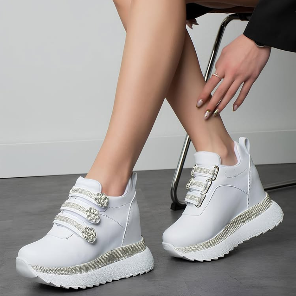 Weiße Sneakers mit Strass