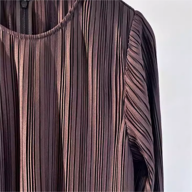 Christina | Neues elegantes Kleid mit ausgestellten Ärmeln