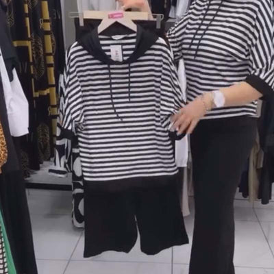 Kierra | Damen-Set aus gestreiftem Oberteil und einfarbiger Hose