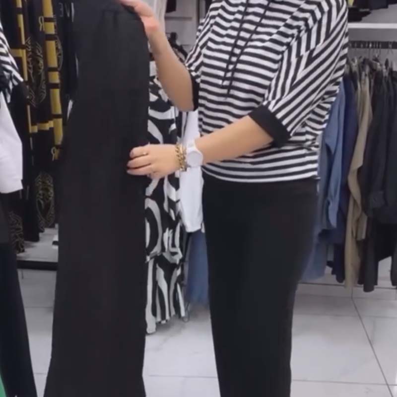 Kierra | Damen-Set aus gestreiftem Oberteil und einfarbiger Hose