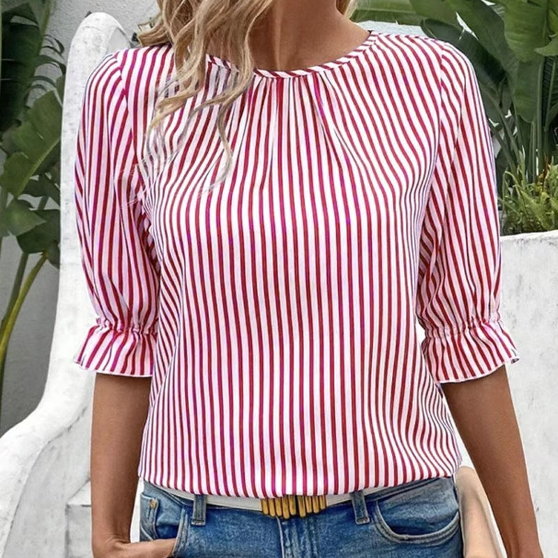 Izaiah | Schickes gestreiftes Top mit Knopfakzenten auf der Rückseite