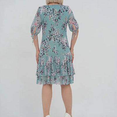 Lorelai | Elegantes Chiffon-Langkleid mit Plissee und kurzen Ärmeln