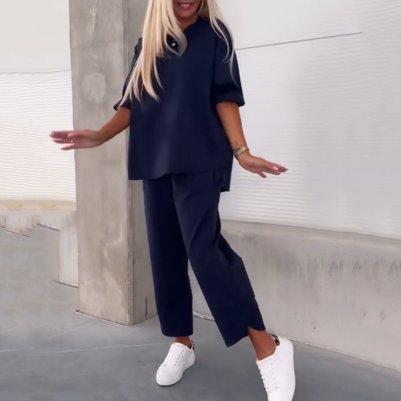 Eunice | Lässiges, einfarbiges, kurzärmliges Oberteil und Hose, zweiteiliges Set für Damen