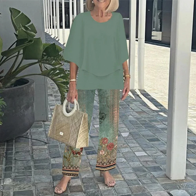 Jean |  Ensemble mit gemusterten Hosen und hochgeschlossenem Top