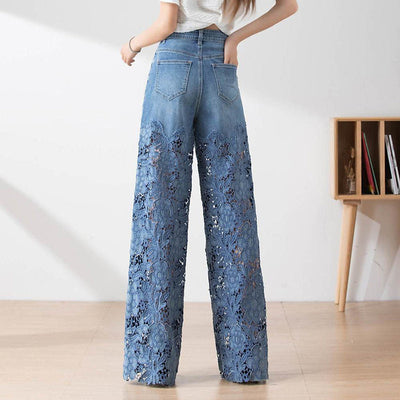 Marion | Damen blaue hochtaillierte Jeans mit weitem Bein, Lochmuster und Spitzeneinsätzen
