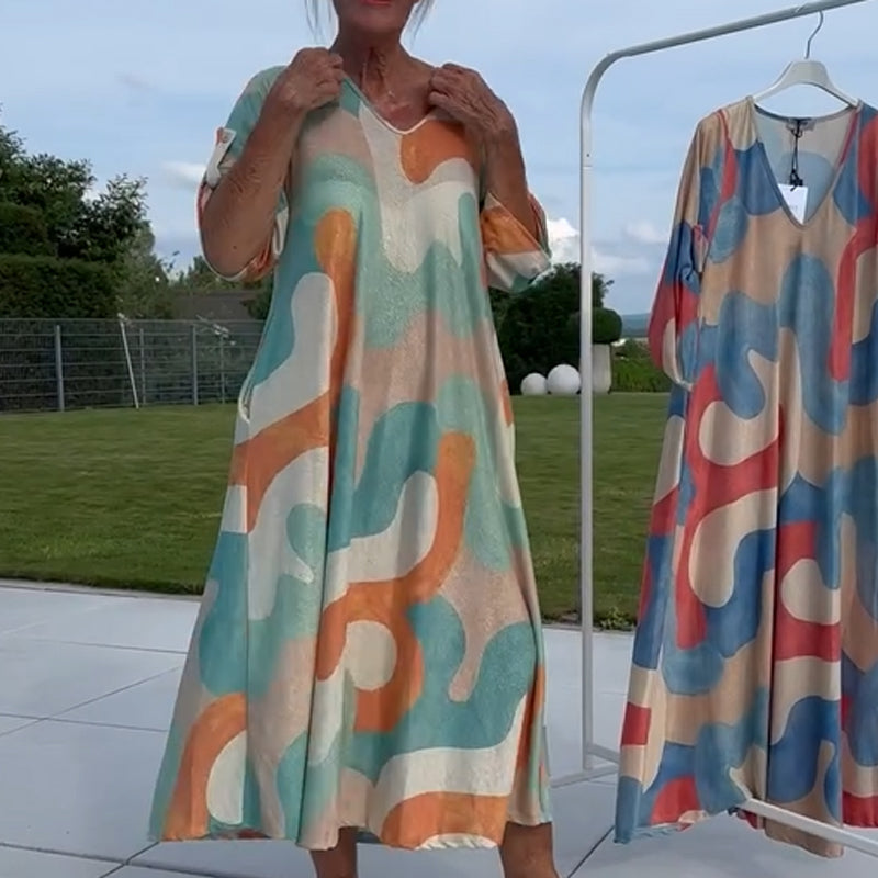 Kerry | Bedrucktes Damenkleid mit V-Ausschnitt für den Schrank