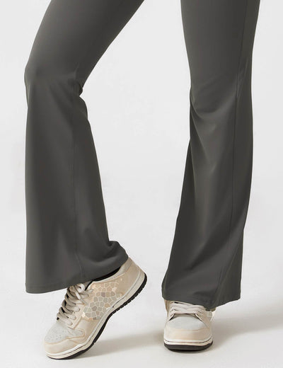 Rückenfreier Jumpsuit mit Schlaghose – Liv